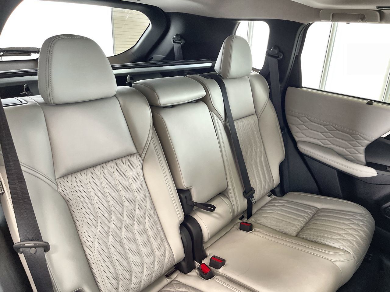 2026 Mitsubishi Outlander