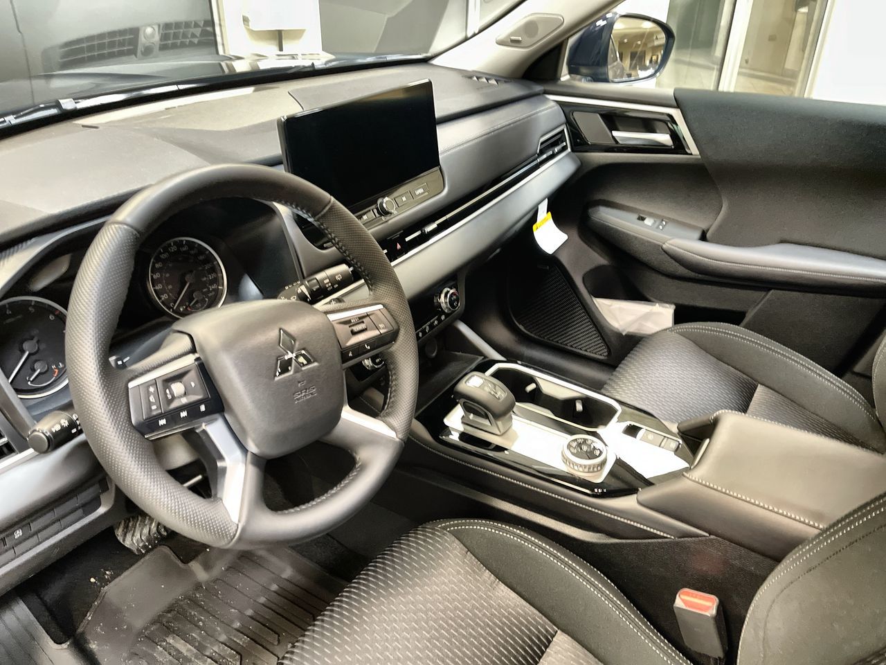 2026 Mitsubishi Outlander in Regina, Saskatchewan