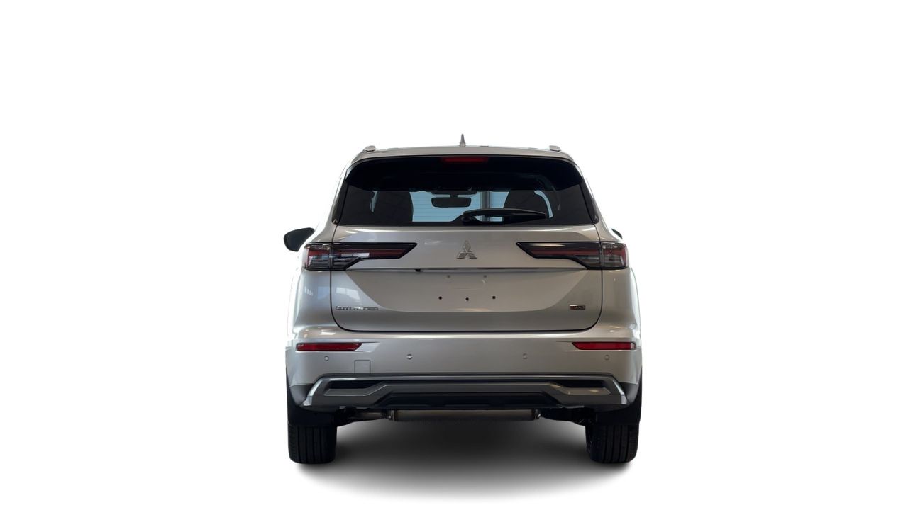 2026 Mitsubishi Outlander