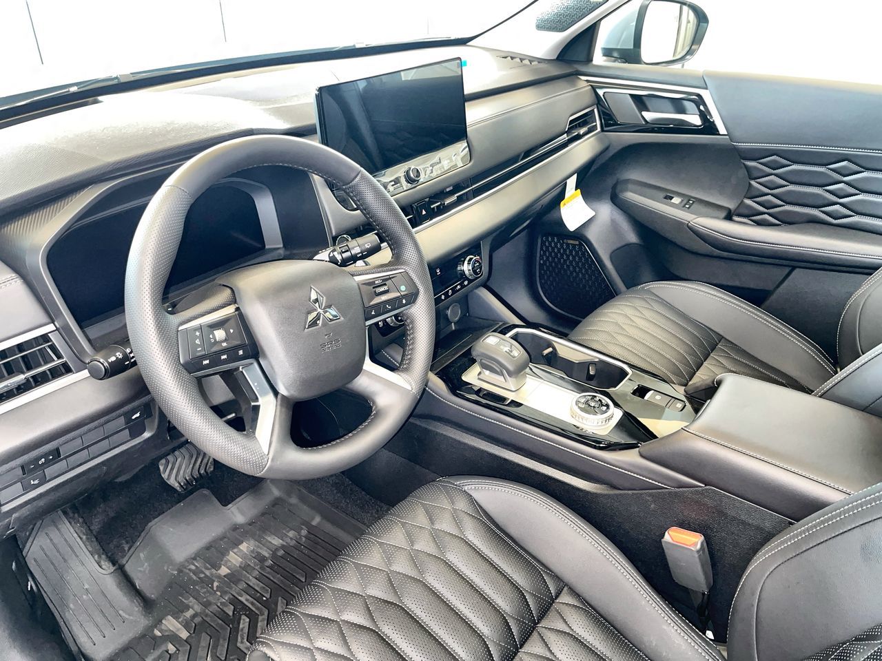 2026 Mitsubishi Outlander