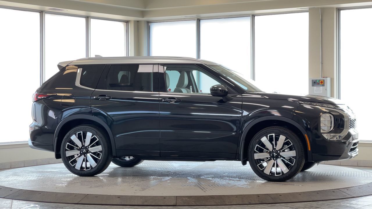 2026 Mitsubishi Outlander in Regina, Saskatchewan