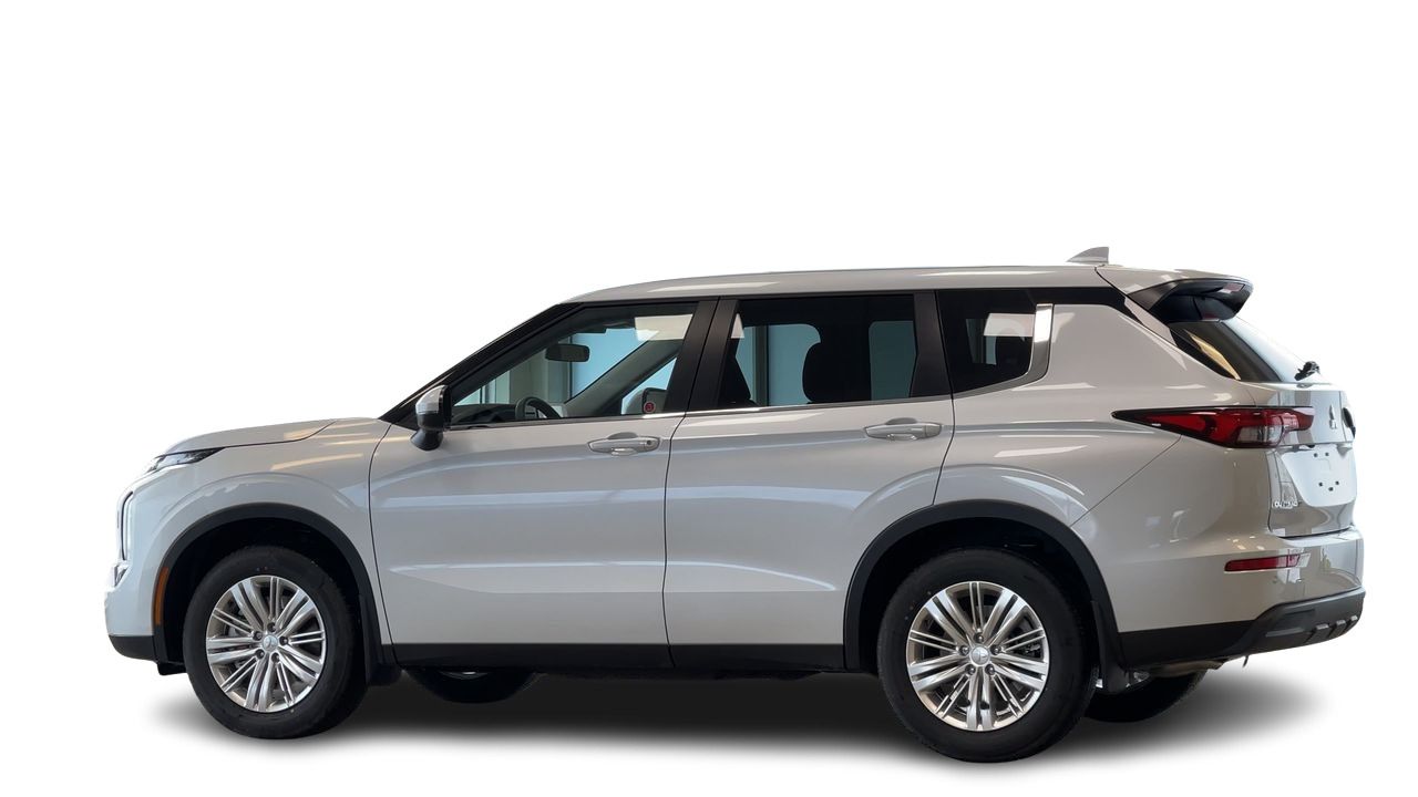 2026 Mitsubishi Outlander in Regina, Saskatchewan