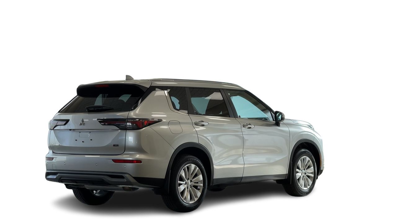 2026 Mitsubishi Outlander