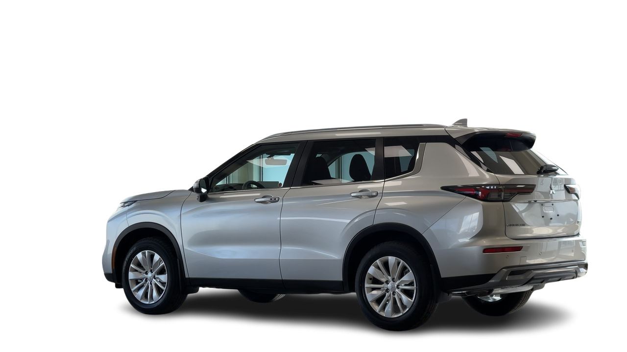 2026 Mitsubishi Outlander