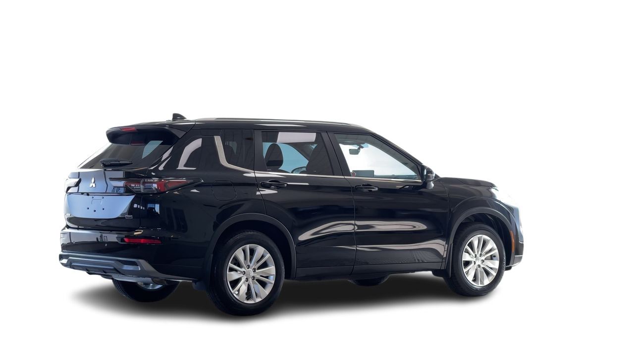 2026 Mitsubishi Outlander