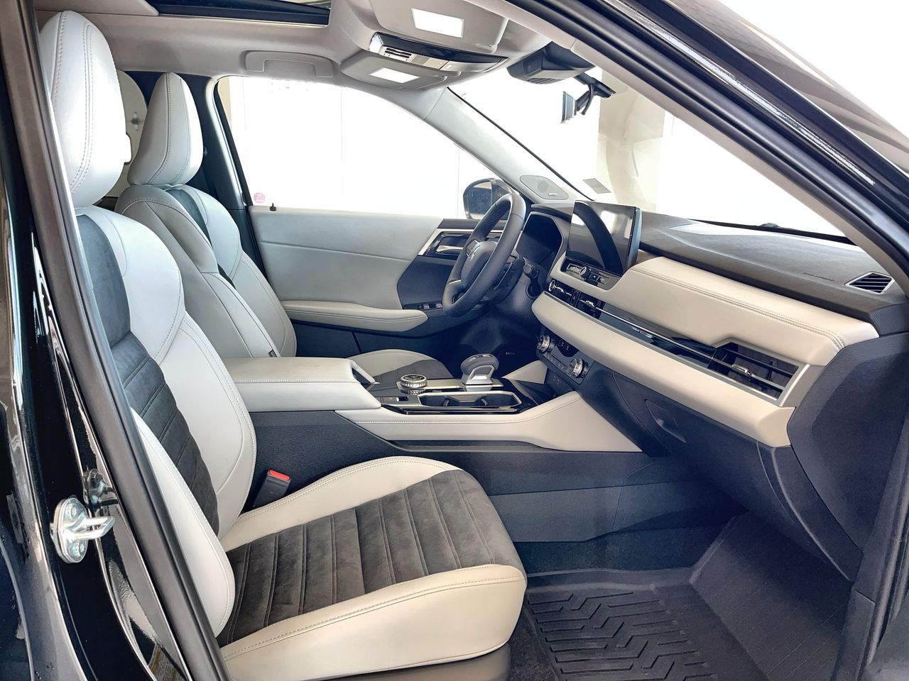 2026 Mitsubishi Outlander