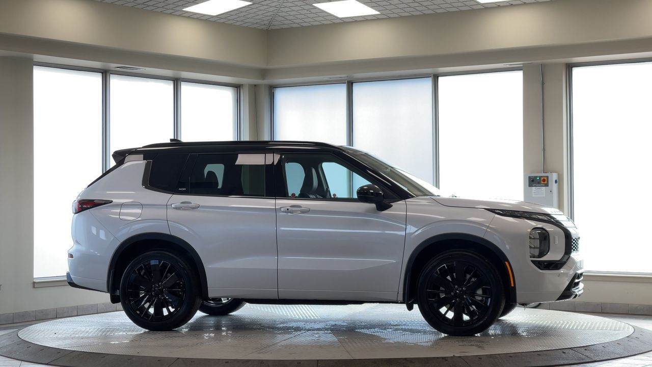 2026 Mitsubishi Outlander in Regina, Saskatchewan