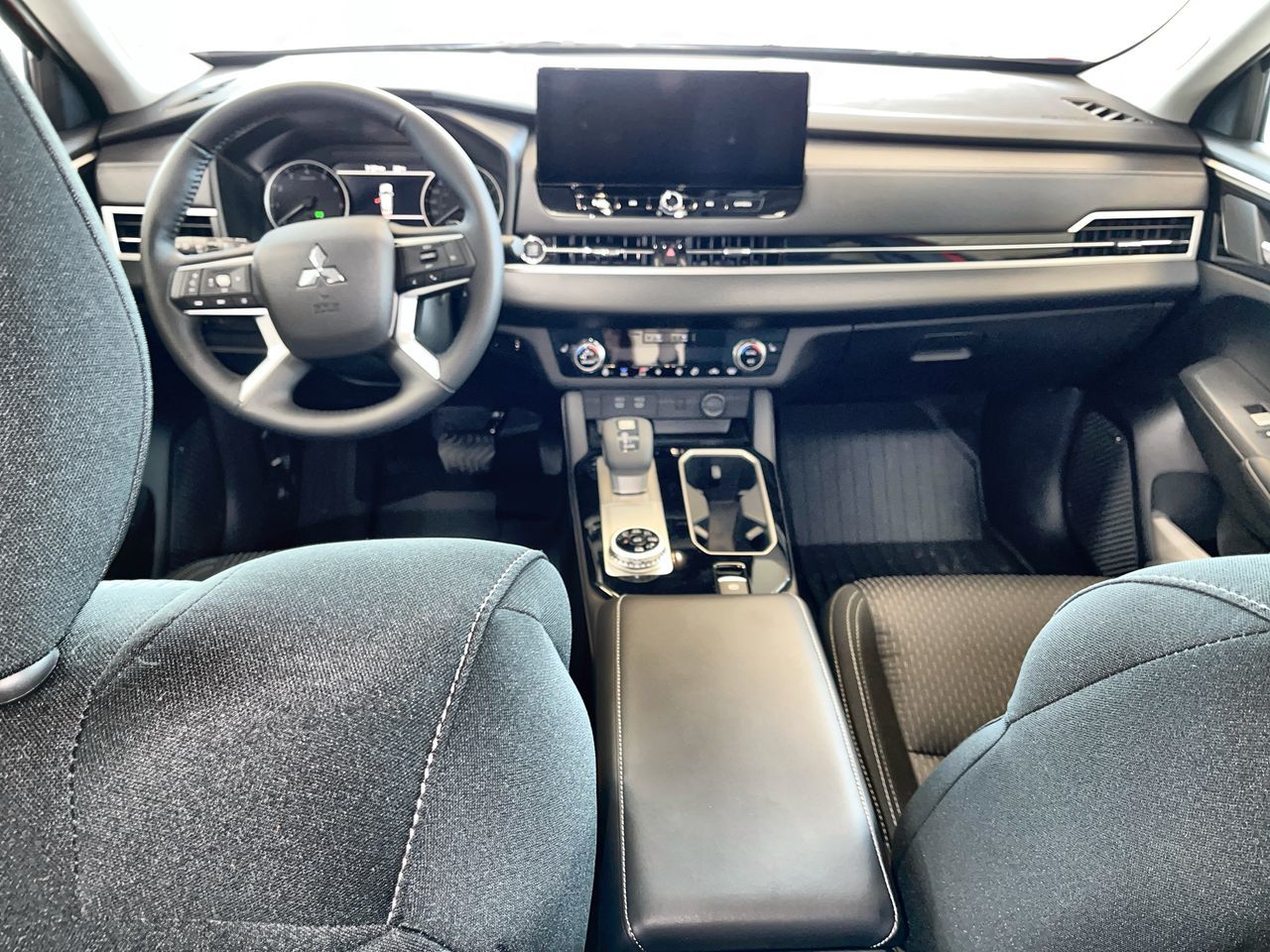 2026 Mitsubishi Outlander