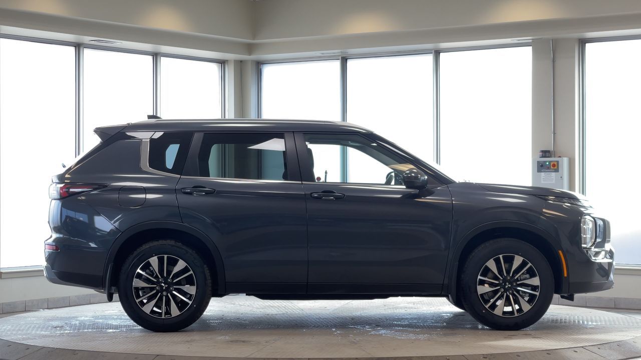 2026 Mitsubishi Outlander