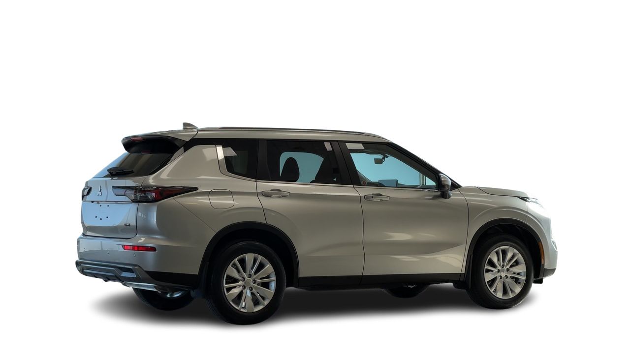 2026 Mitsubishi Outlander
