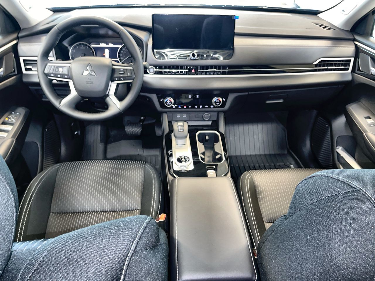 2026 Mitsubishi Outlander