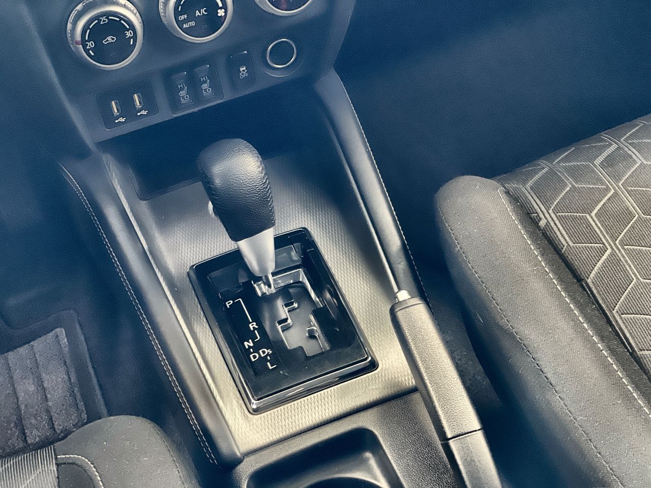 2021 Mitsubishi RVR