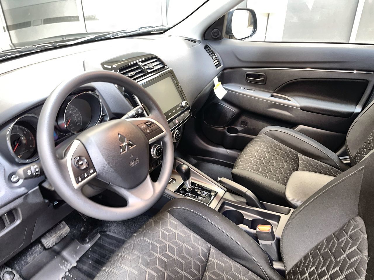 2027 Mitsubishi RVR