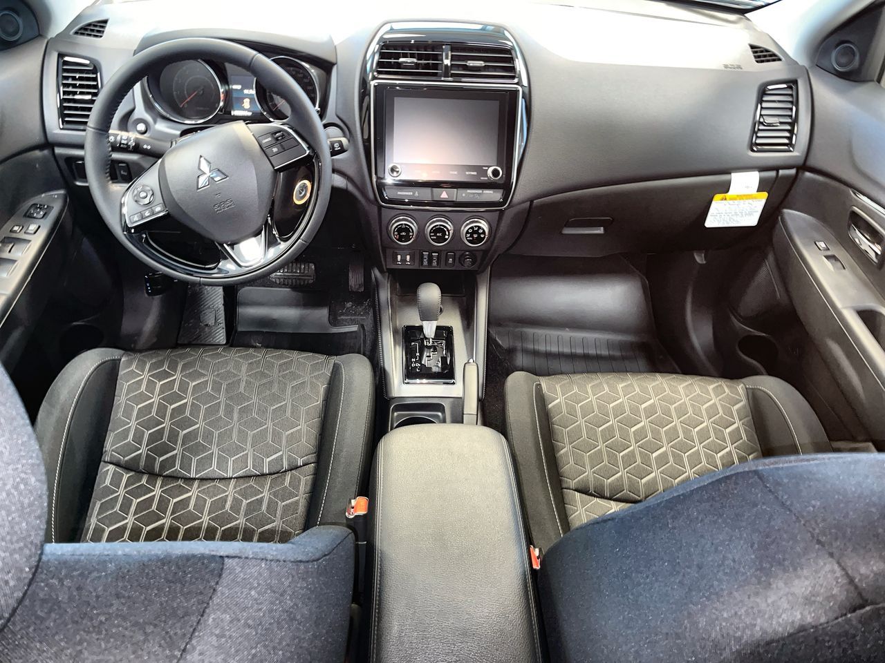 2027 Mitsubishi RVR