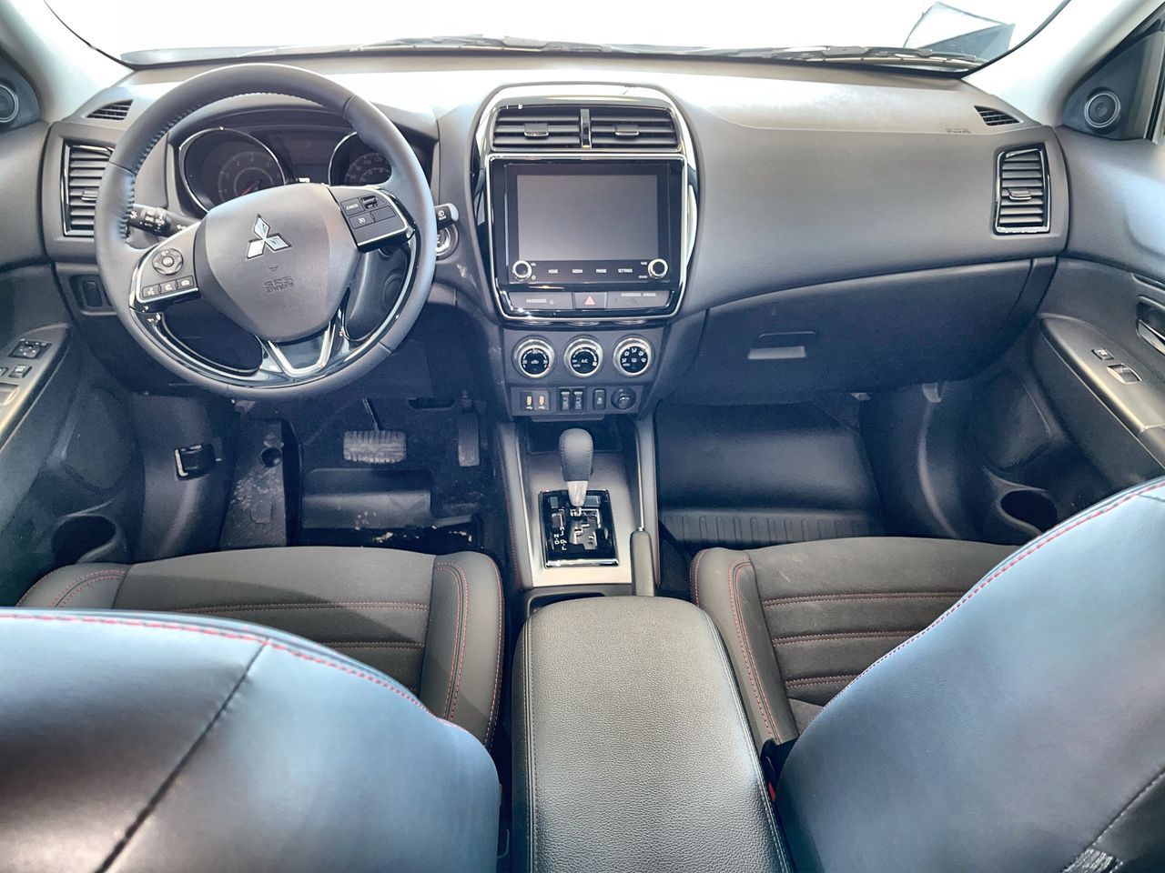 2027 Mitsubishi RVR