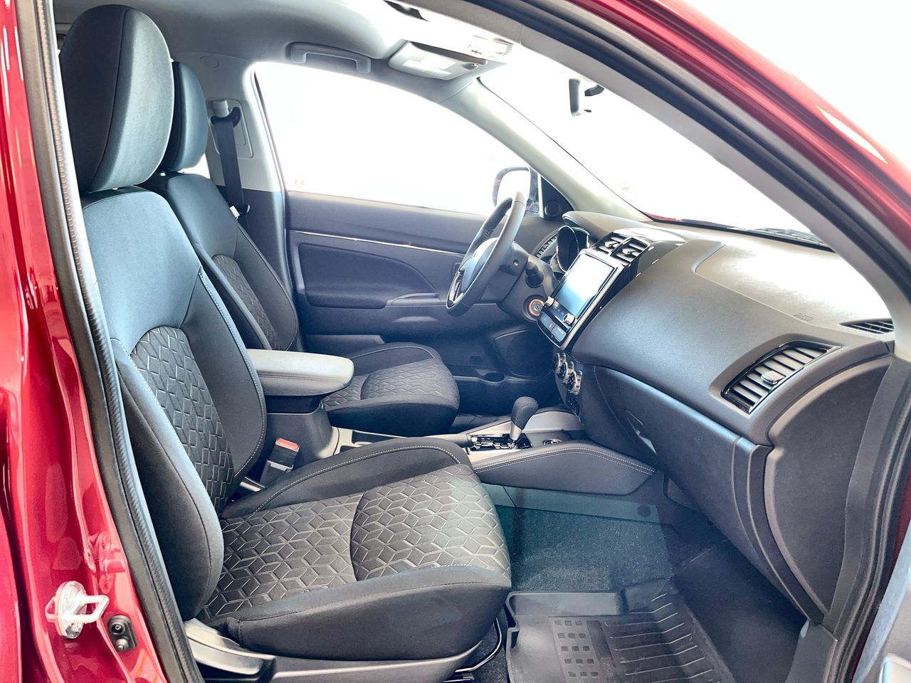 2027 Mitsubishi RVR