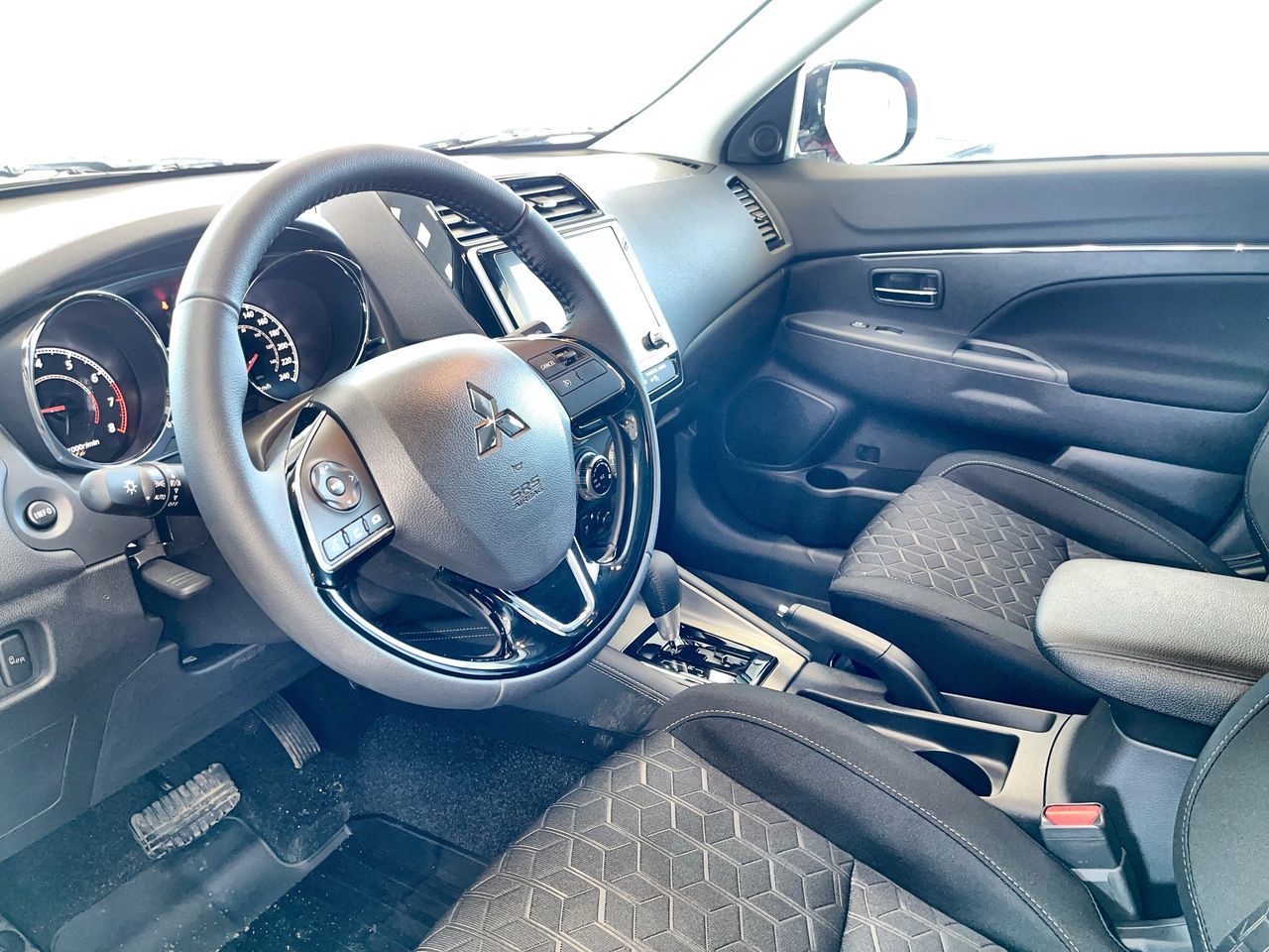 2027 Mitsubishi RVR