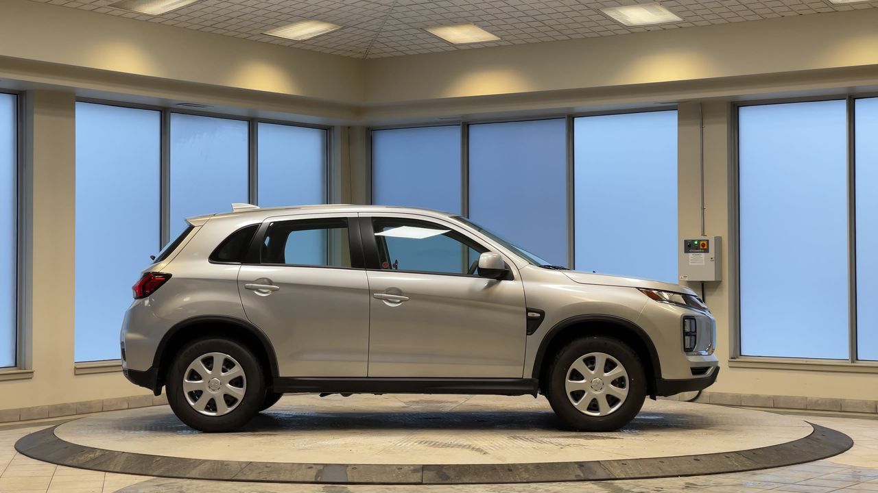 2027 Mitsubishi RVR