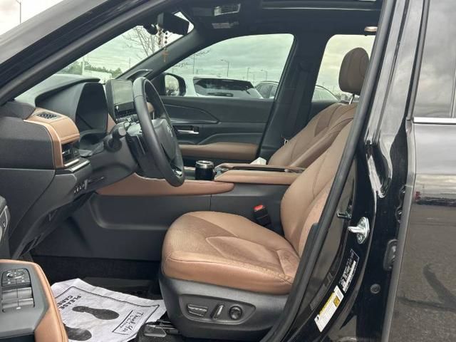 Toyota GRAND HIGHLANDER HYB  2024 à Regina, Saskatchewan