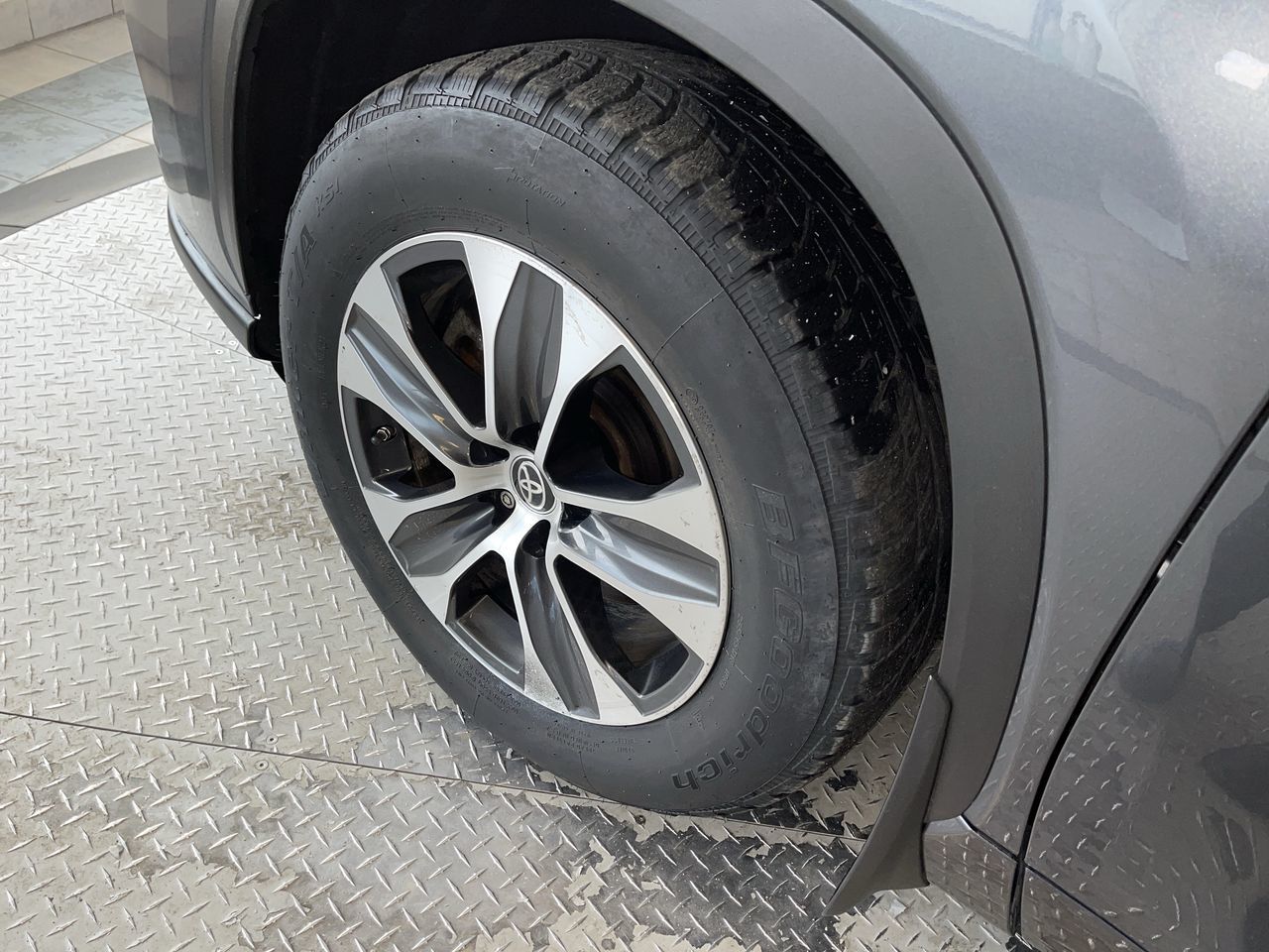 2020 Toyota Highlander in Regina, Saskatchewan