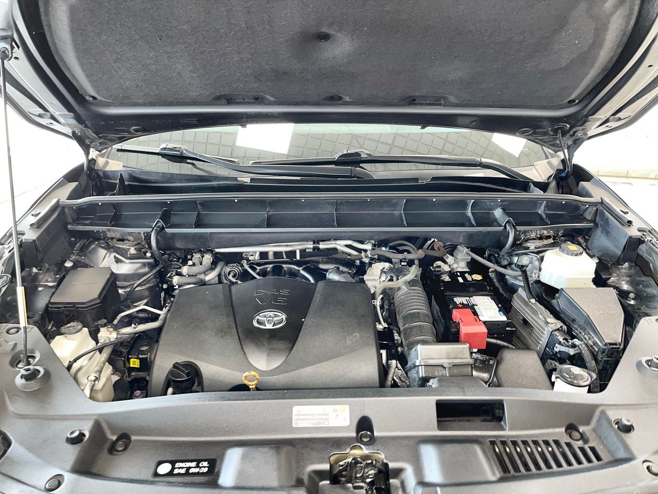 2020 Toyota Highlander in Regina, Saskatchewan