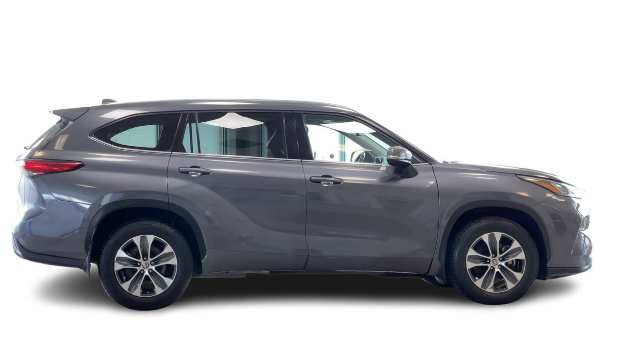 2020 Toyota Highlander in Regina, Saskatchewan