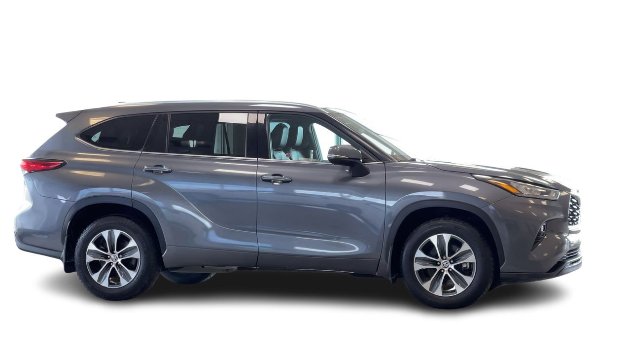 2020 Toyota Highlander in Regina, Saskatchewan