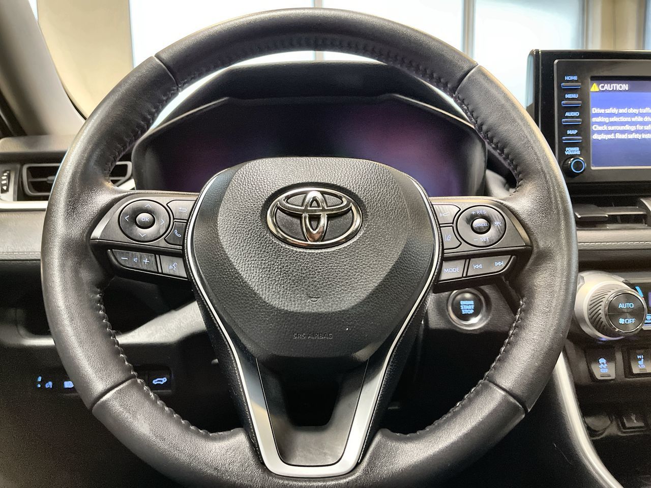 Toyota RAV4  2021 à Regina, Saskatchewan