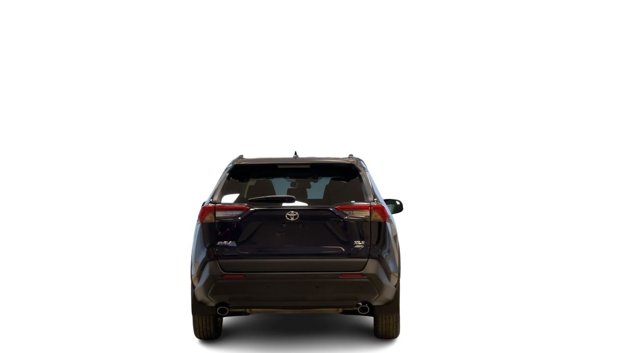 Toyota RAV4  2021 à Regina, Saskatchewan