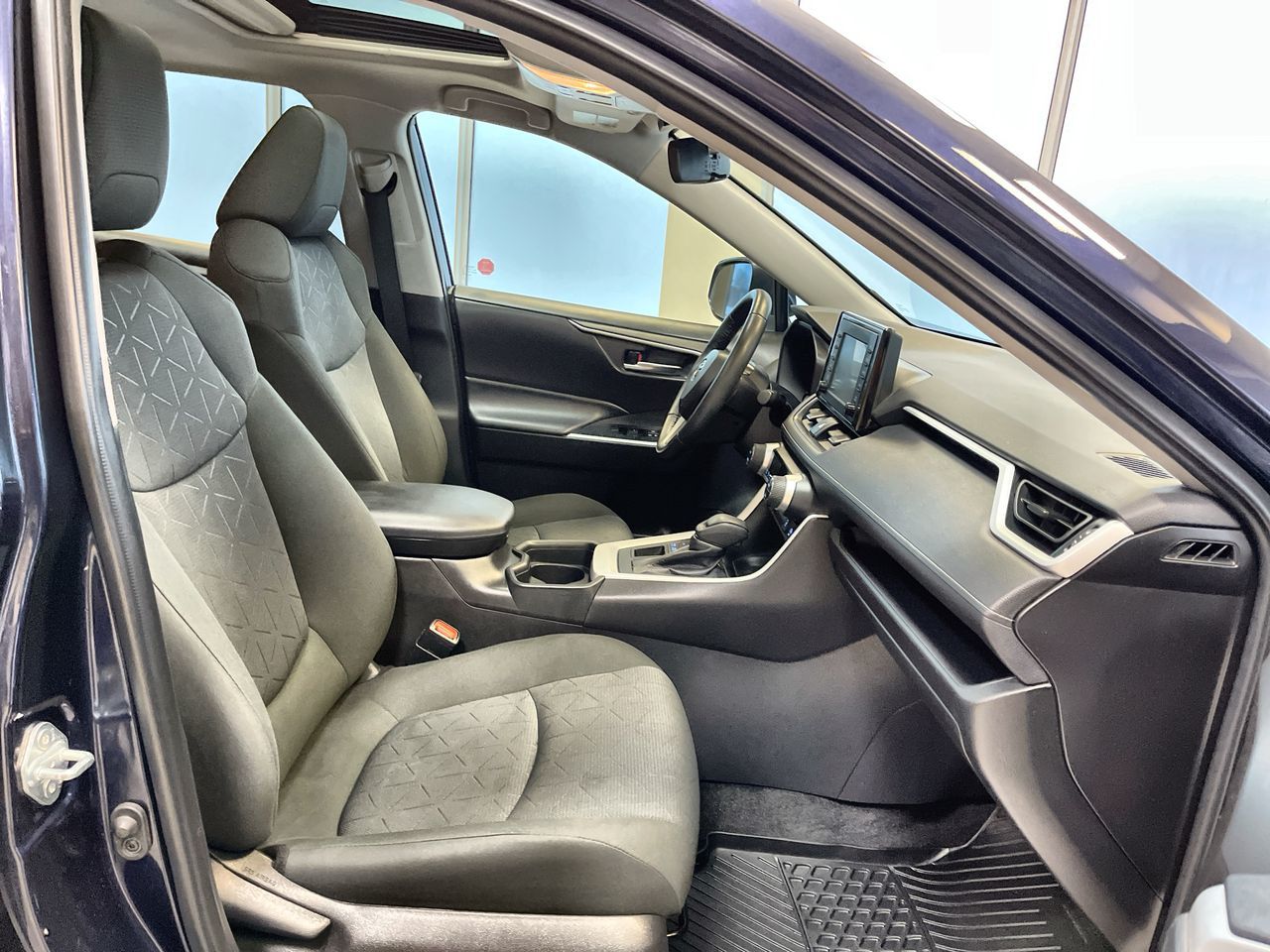 Toyota RAV4  2021 à Regina, Saskatchewan