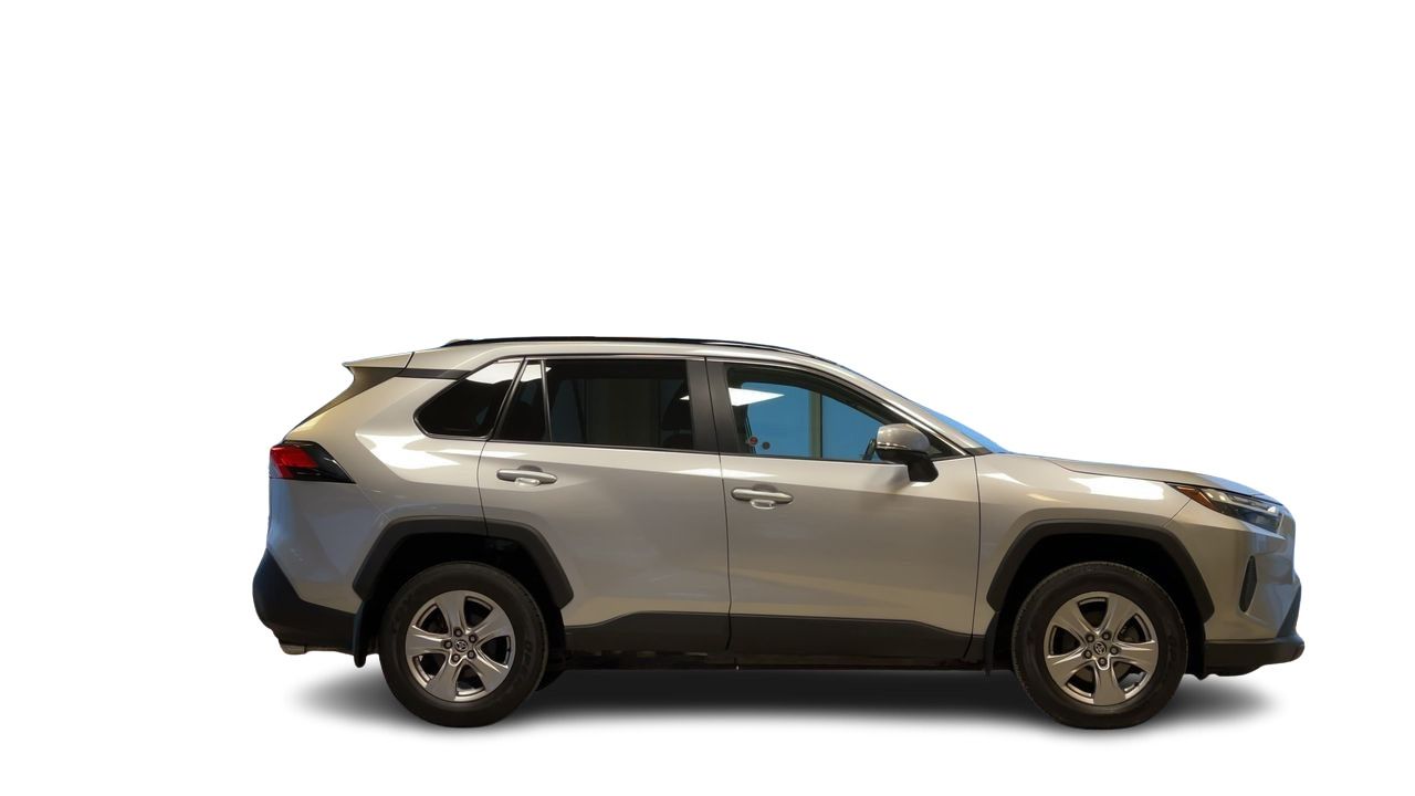 Toyota RAV4  2022 à Regina, Saskatchewan
