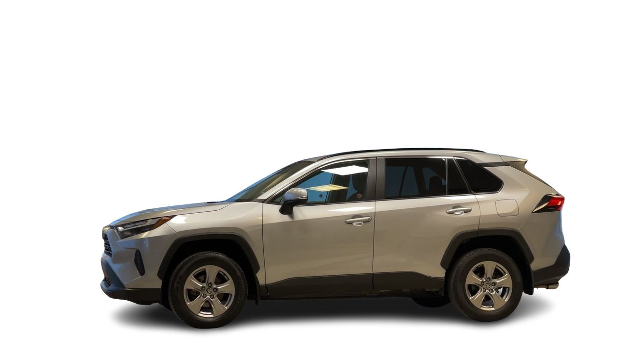 Toyota RAV4  2022 à Regina, Saskatchewan