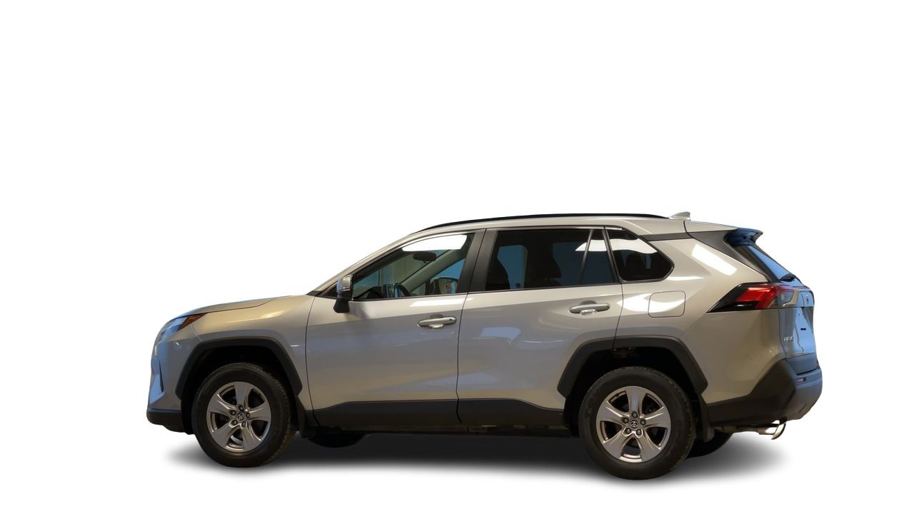 Toyota RAV4  2022 à Regina, Saskatchewan