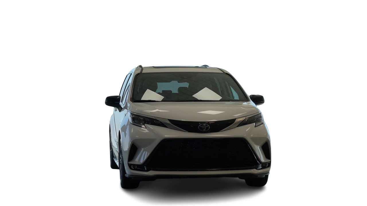 Toyota Sienna Hybrid  2024 à Regina, Saskatchewan
