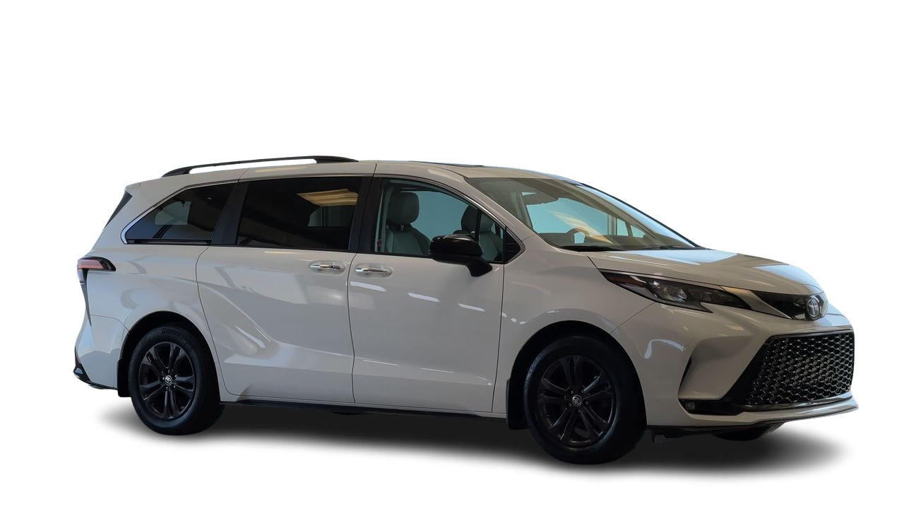 Toyota Sienna Hybrid  2024 à Regina, Saskatchewan