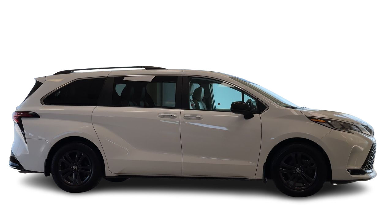 Toyota Sienna Hybrid  2024 à Regina, Saskatchewan