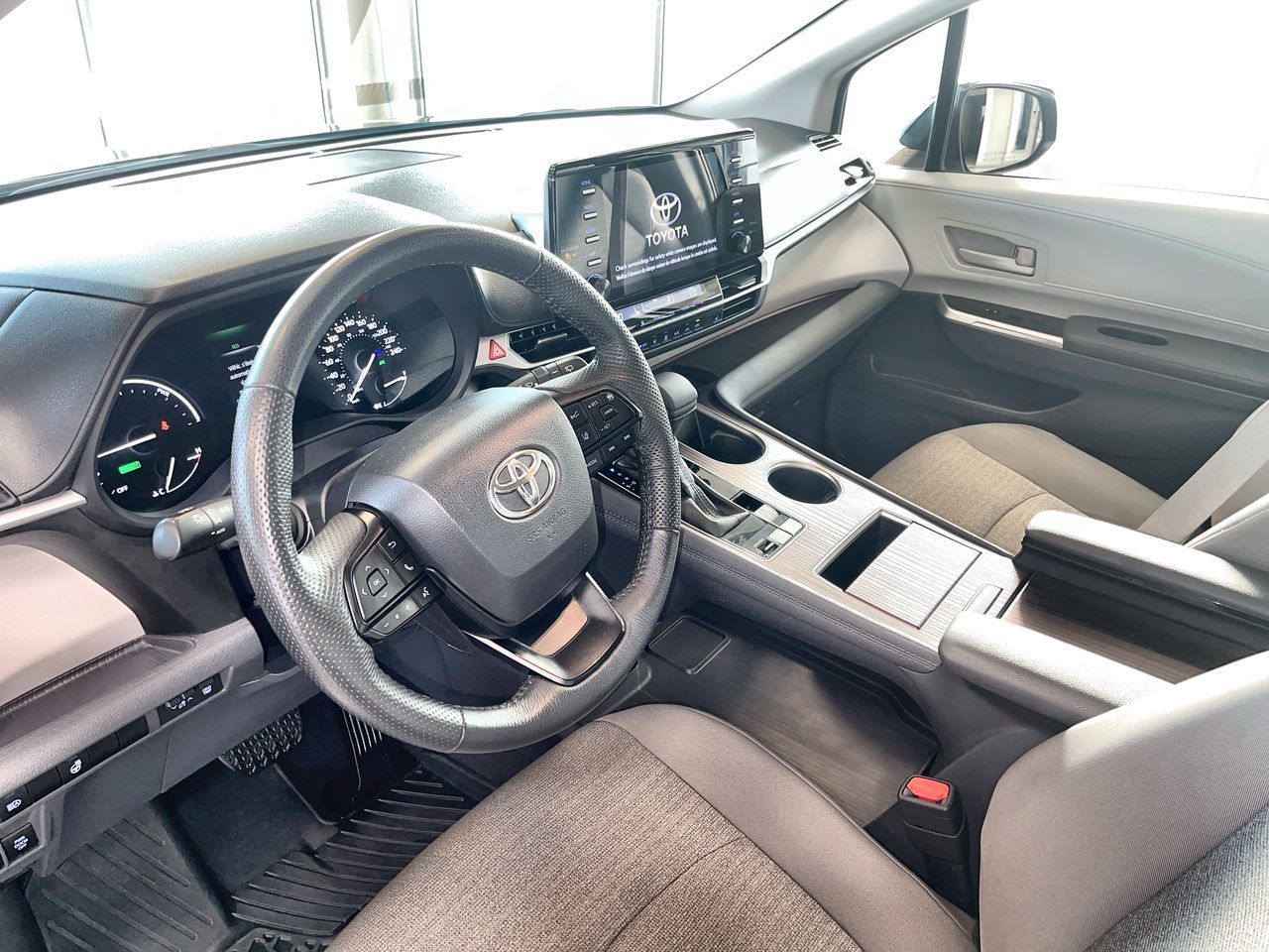 2024 Toyota Sienna Hybrid in Regina, Saskatchewan