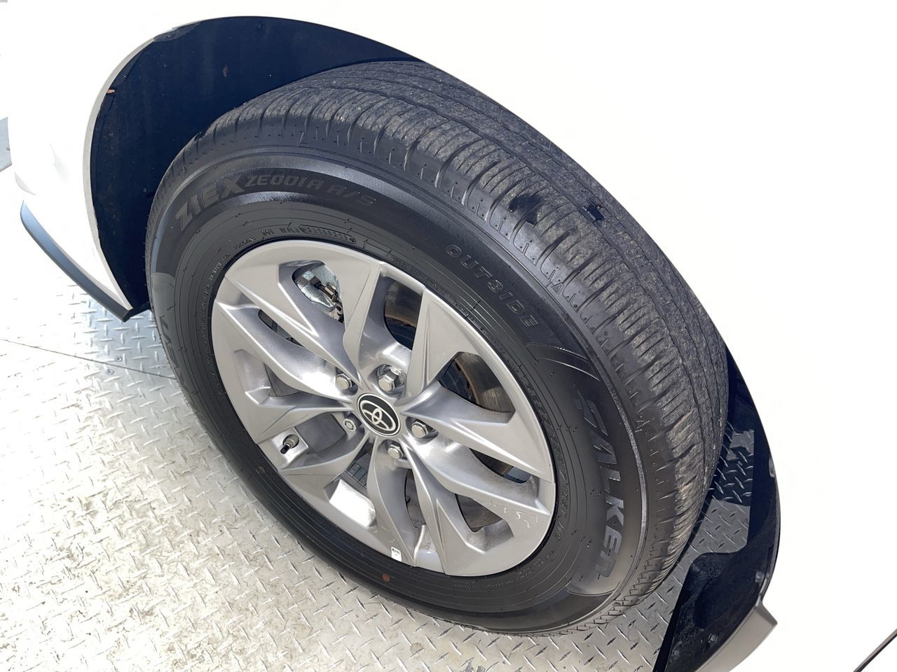 2025 Toyota Sienna Hybrid