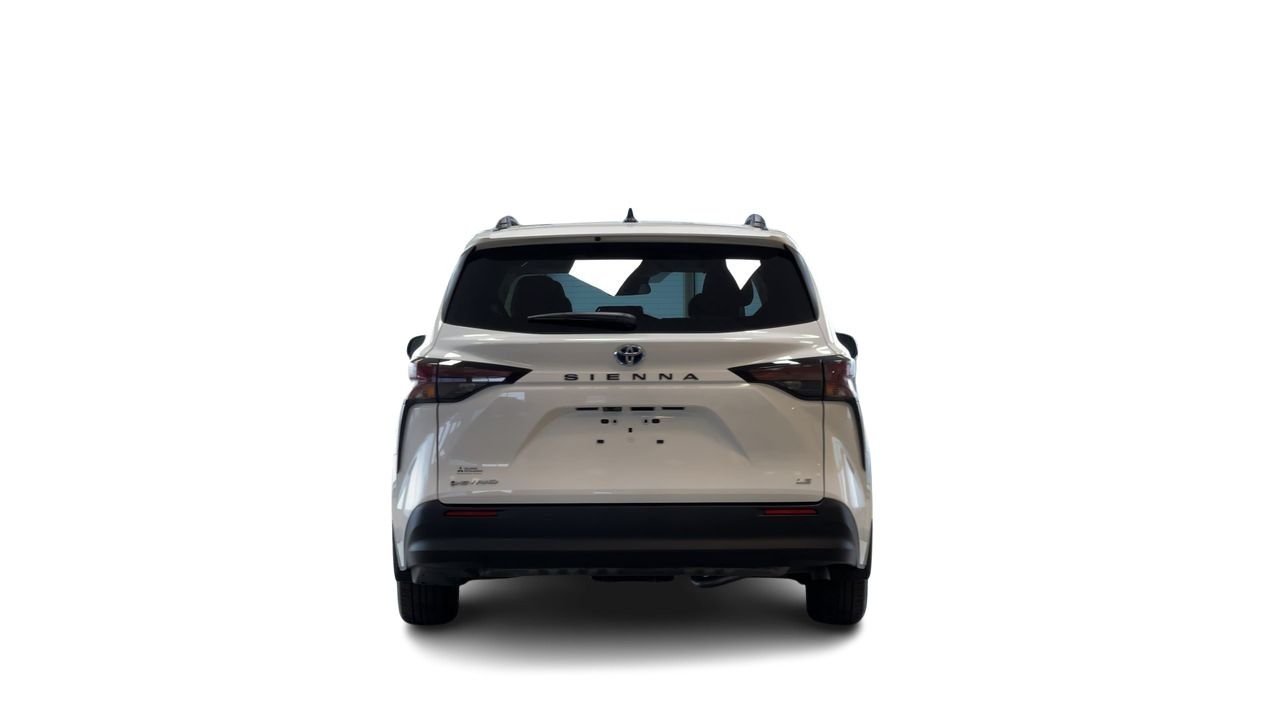 2025 Toyota Sienna Hybrid