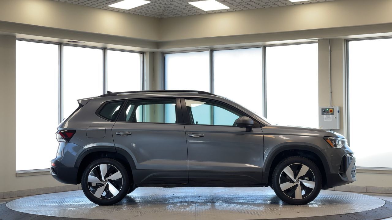 2025 Volkswagen Taos