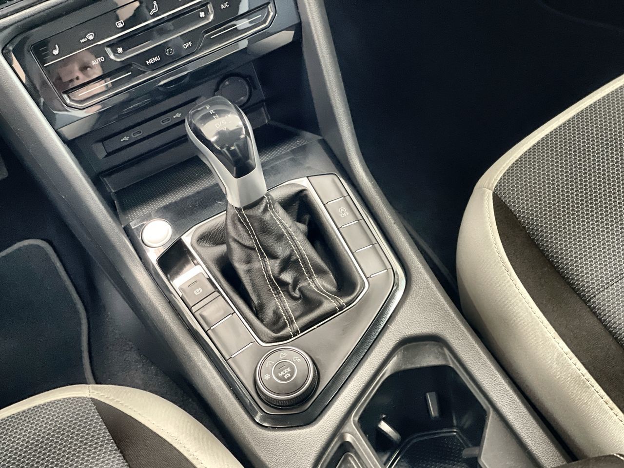 2025 Volkswagen Taos