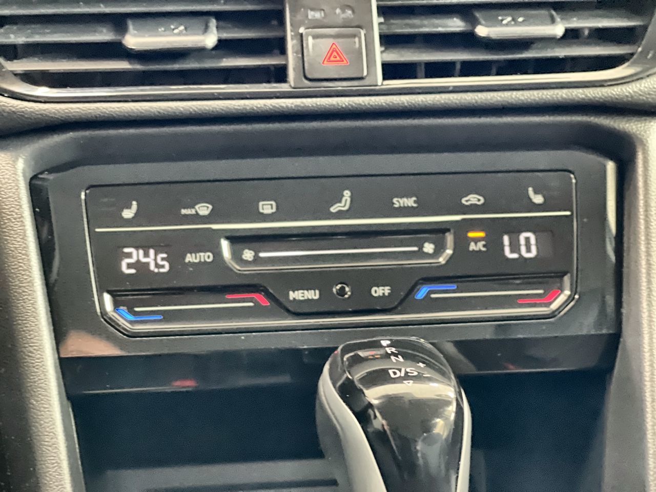 2025 Volkswagen Taos
