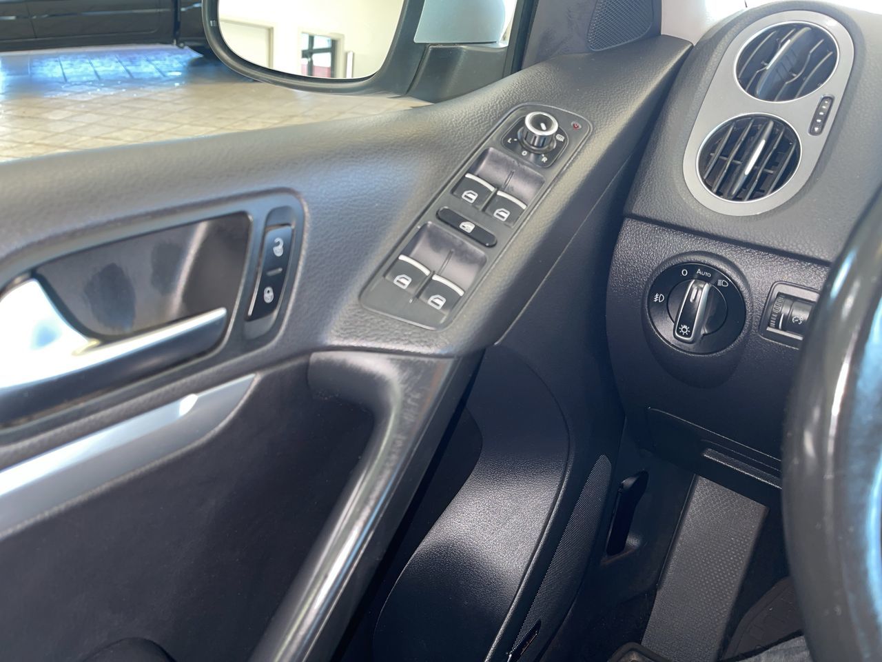 2012 Volkswagen Tiguan in Regina, Saskatchewan
