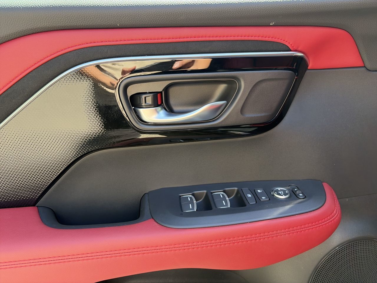 2025 Acura ADX
