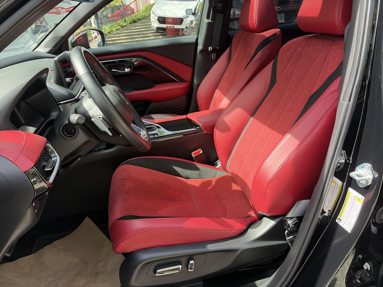 2025 Acura ADX