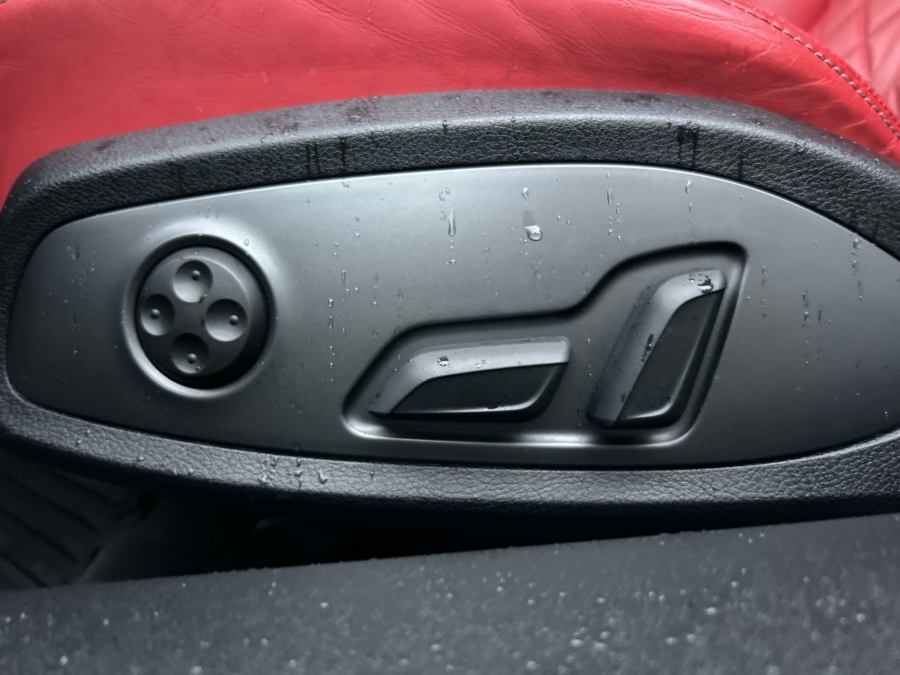 Audi TTS  2020 à Vancouver, Colombie-Britannique