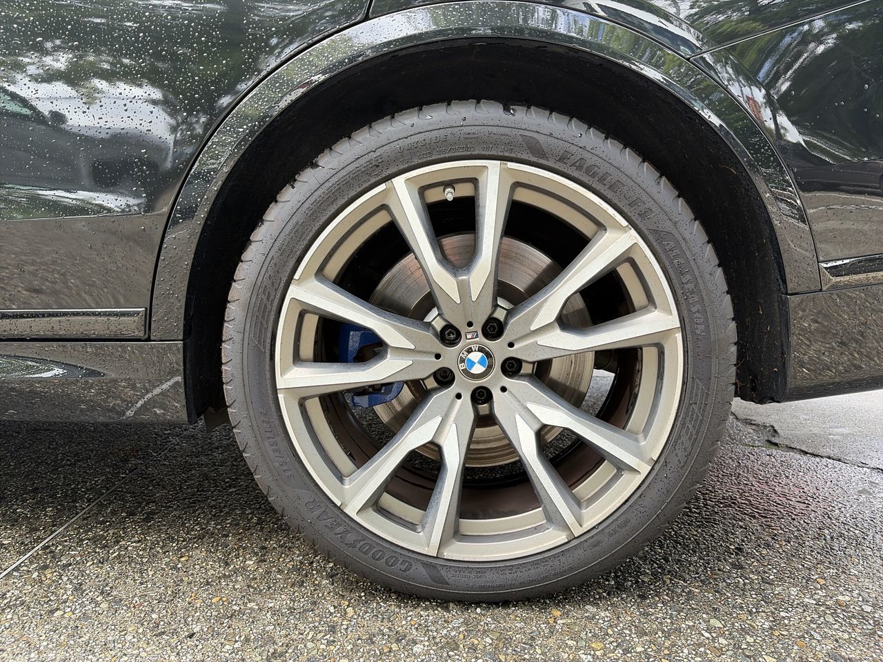 2020 BMW X7