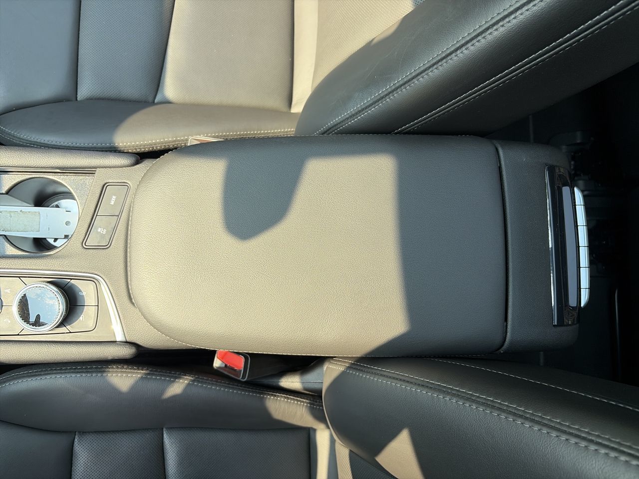 2025  XT5