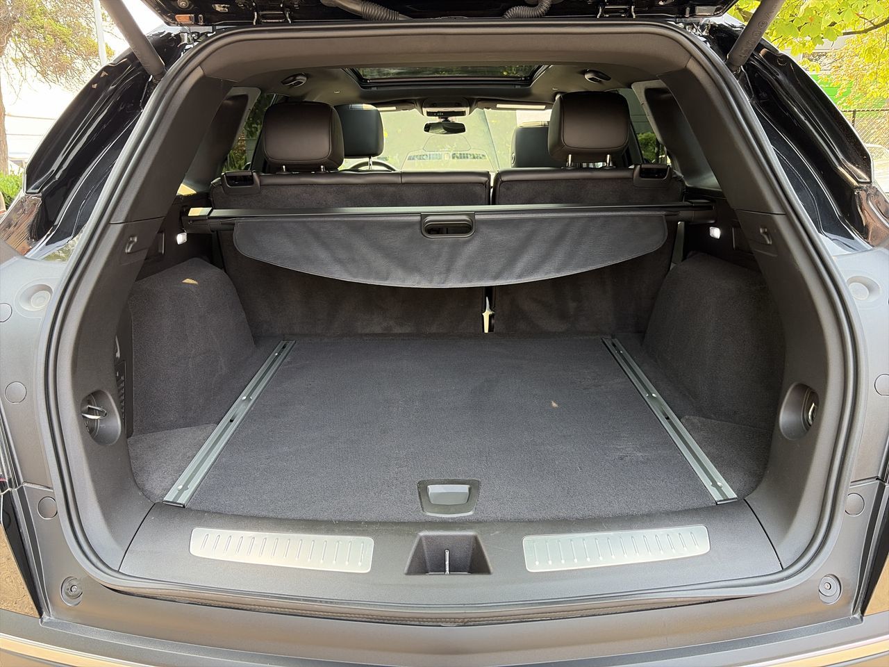 2025  XT5