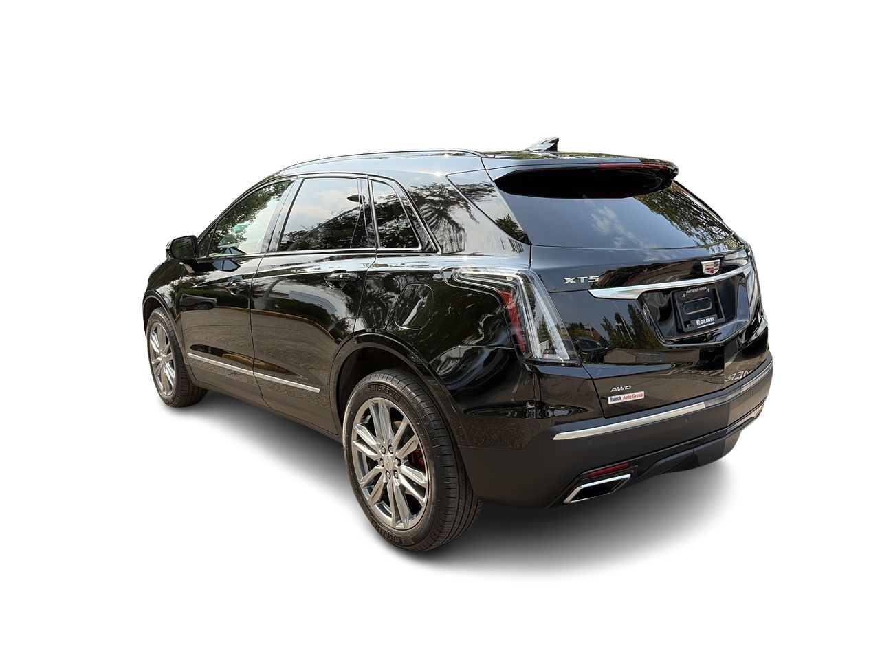 2025  XT5